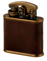 Зажигалка бензиновая Colibri One hand oil lighter brass barrel brown leather, CB 308-0055 Зажигалка бензиновая Colibri One hand oil lighter brass barrel brown leather, CB 308-0055