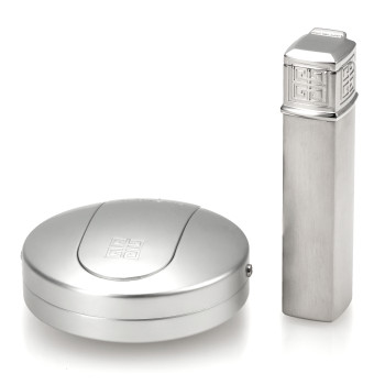 Набор: зажигалка и пепельница Givenchy Подарочные наборы Satin Silver, GV GA1-02-1601 Набор: зажигалка и пепельница Givenchy Подарочные наборы Satin Silver, GV GA1-02-1601